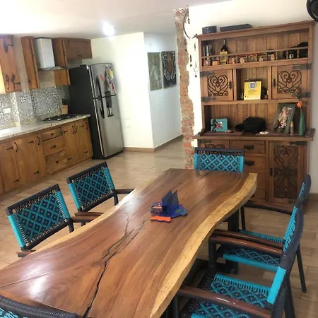 Casa De Huespedes El Prado Hotel